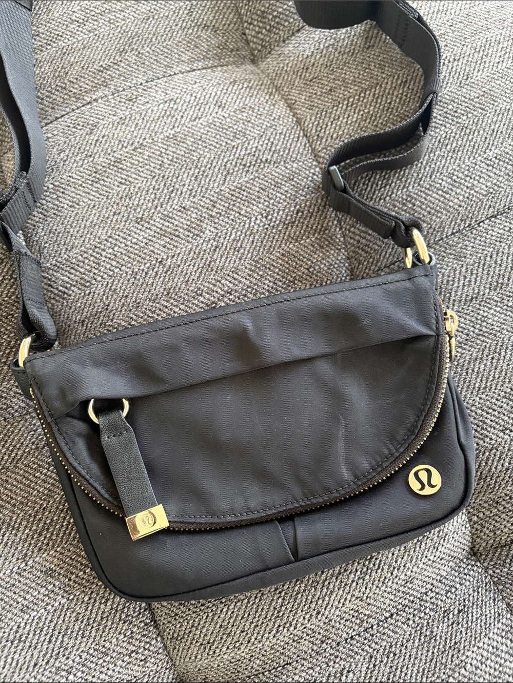 lululemon athletica Black Crossbody Messenger Bag with Gold Accents